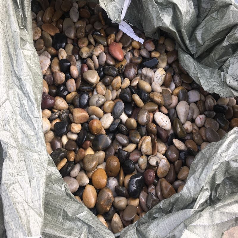 pebble stone driveway.jpg pebble stone driveway.jpg