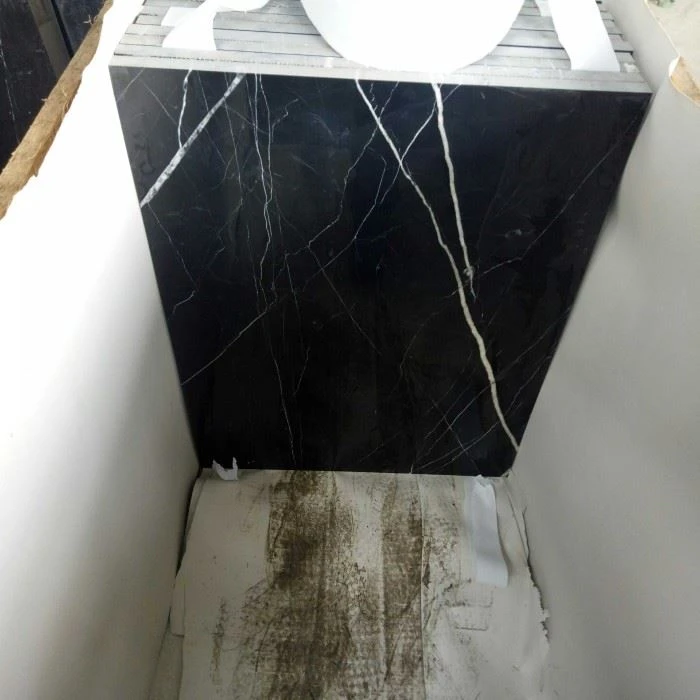 Black Marquina tile 4
