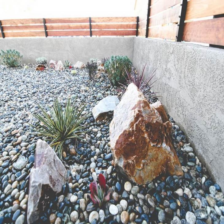 Garden pebble