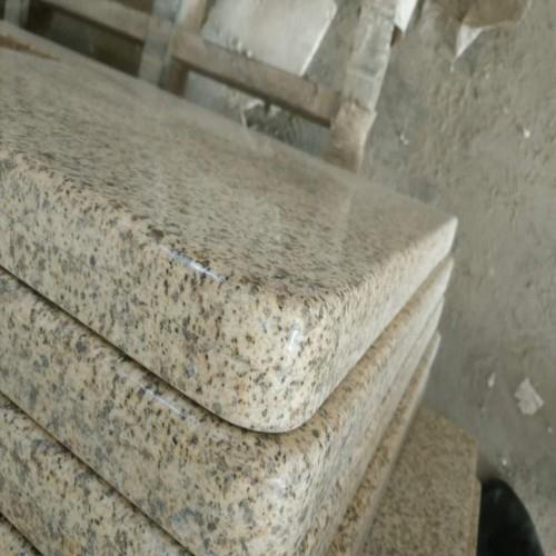 Rusty Yellow Countertop