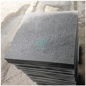 Paving Granit Gelap