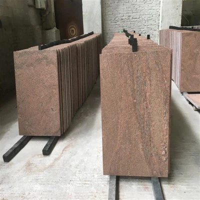 Granit Merah Mul Ticolor