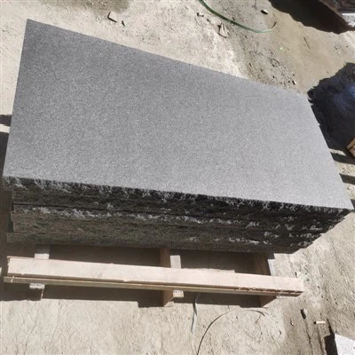 Granit Hitam Ratu